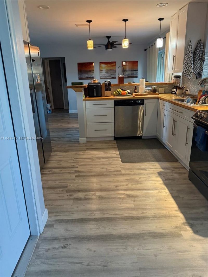 3600 NW 113th Ave, Sunrise, FL 33323 Photo