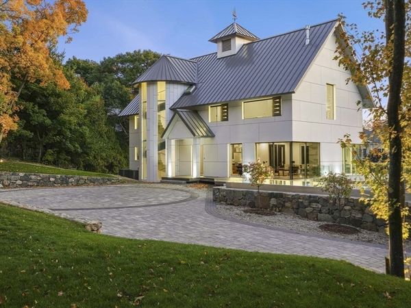 30 Whipple Road, Lexington, MA 02420