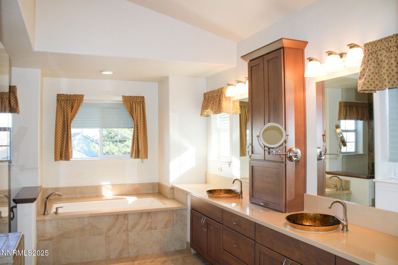 3678 Brighton Way, Reno, NV 89509 Photo