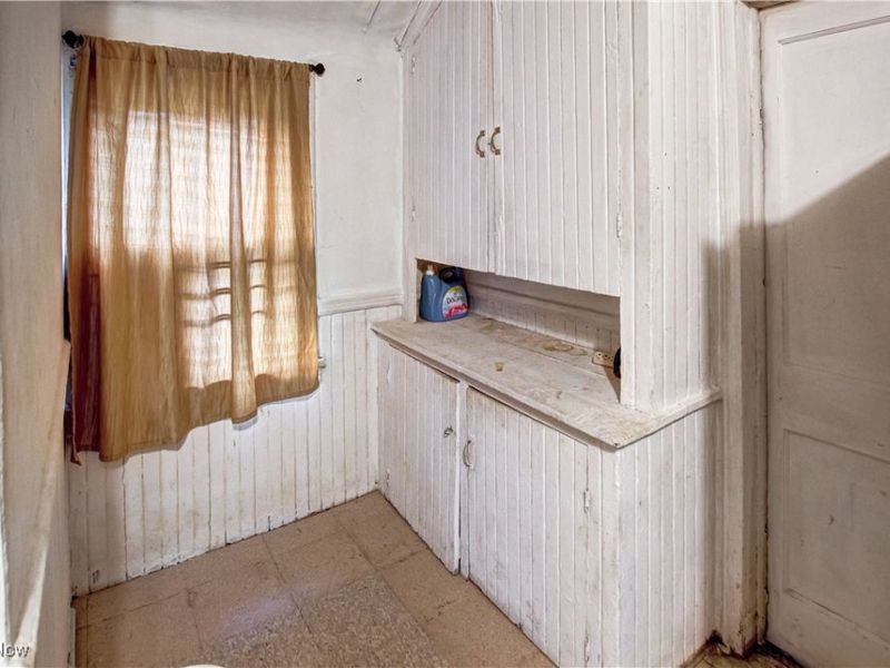 1593 E 45th Street, Cleveland, OH 44103 Photo 23