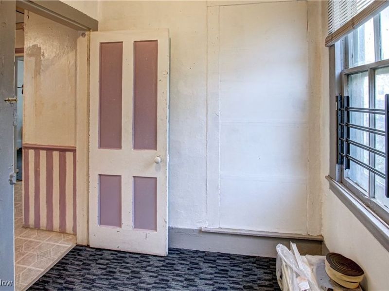 1593 E 45th Street, Cleveland, OH 44103 Photo 24