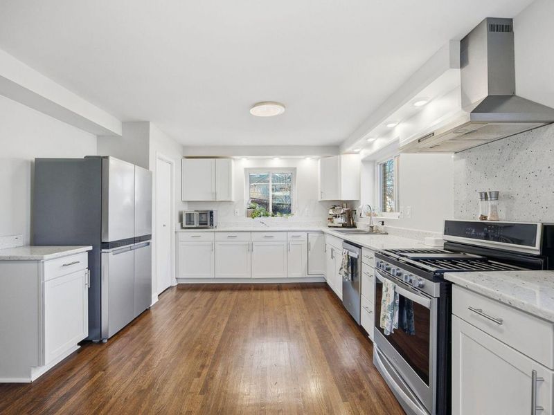 332 E Hinman Avenue, Columbus, OH 43207 Photo 17