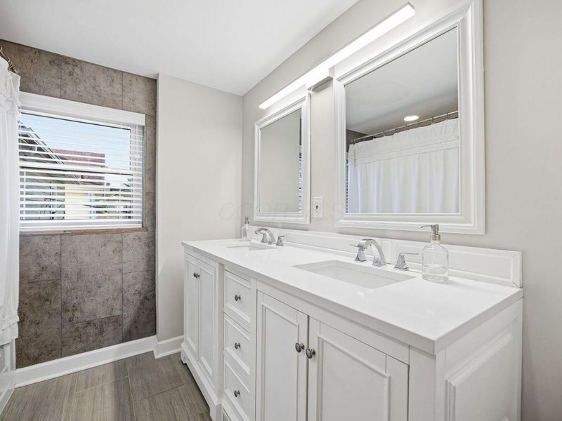 332 E Hinman Avenue, Columbus, OH 43207 Photo 24