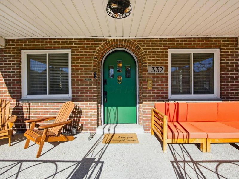 332 E Hinman Avenue, Columbus, OH 43207 Photo 3