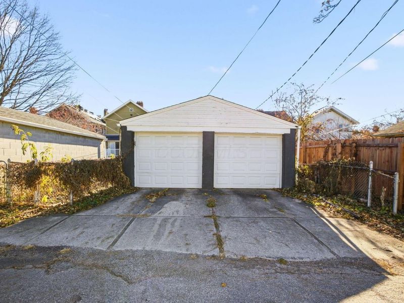 332 E Hinman Avenue, Columbus, OH 43207 Photo 38