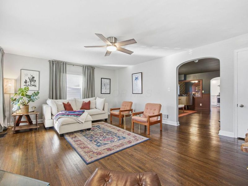 332 E Hinman Avenue, Columbus, OH 43207 Photo 5