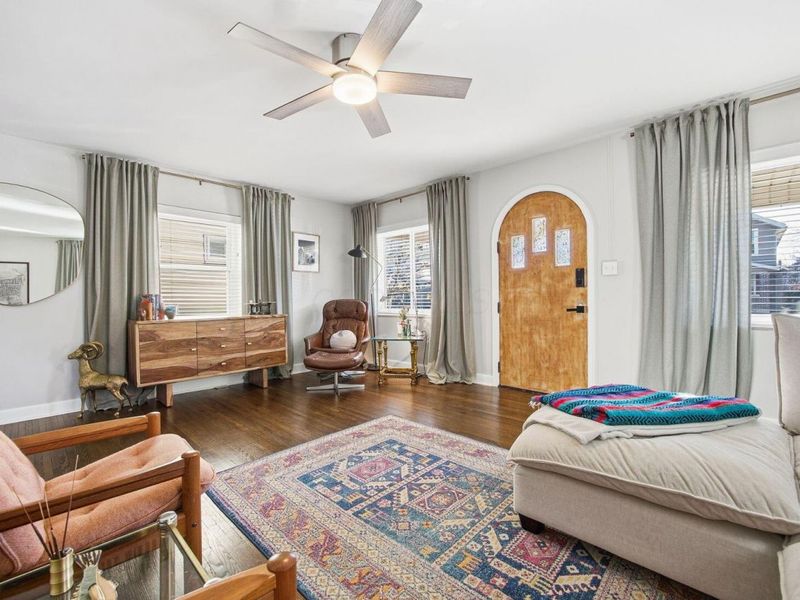 332 E Hinman Avenue, Columbus, OH 43207 Photo 7