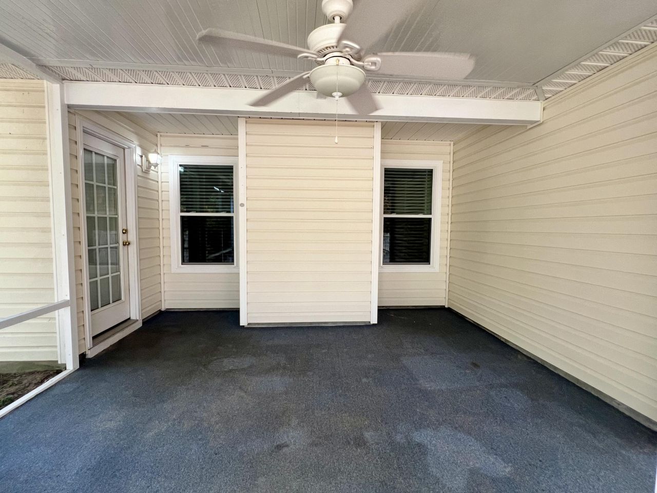 223 Everwood Court Photo 12