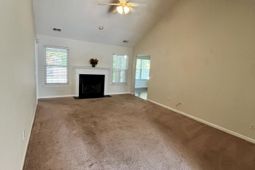 223 Everwood Court photo 4