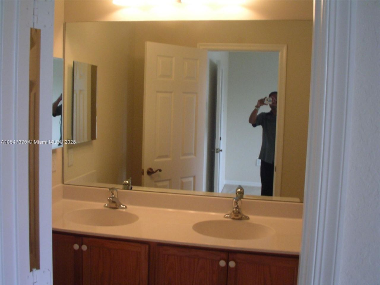 9247 Chambers St, Tamarac, FL 33321 Photo