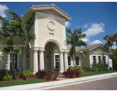 9247 Chambers St, Tamarac, FL 33321 Photo