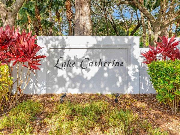 4904 Lake Catherine Drive, Palm Beach Gardens, FL 33403