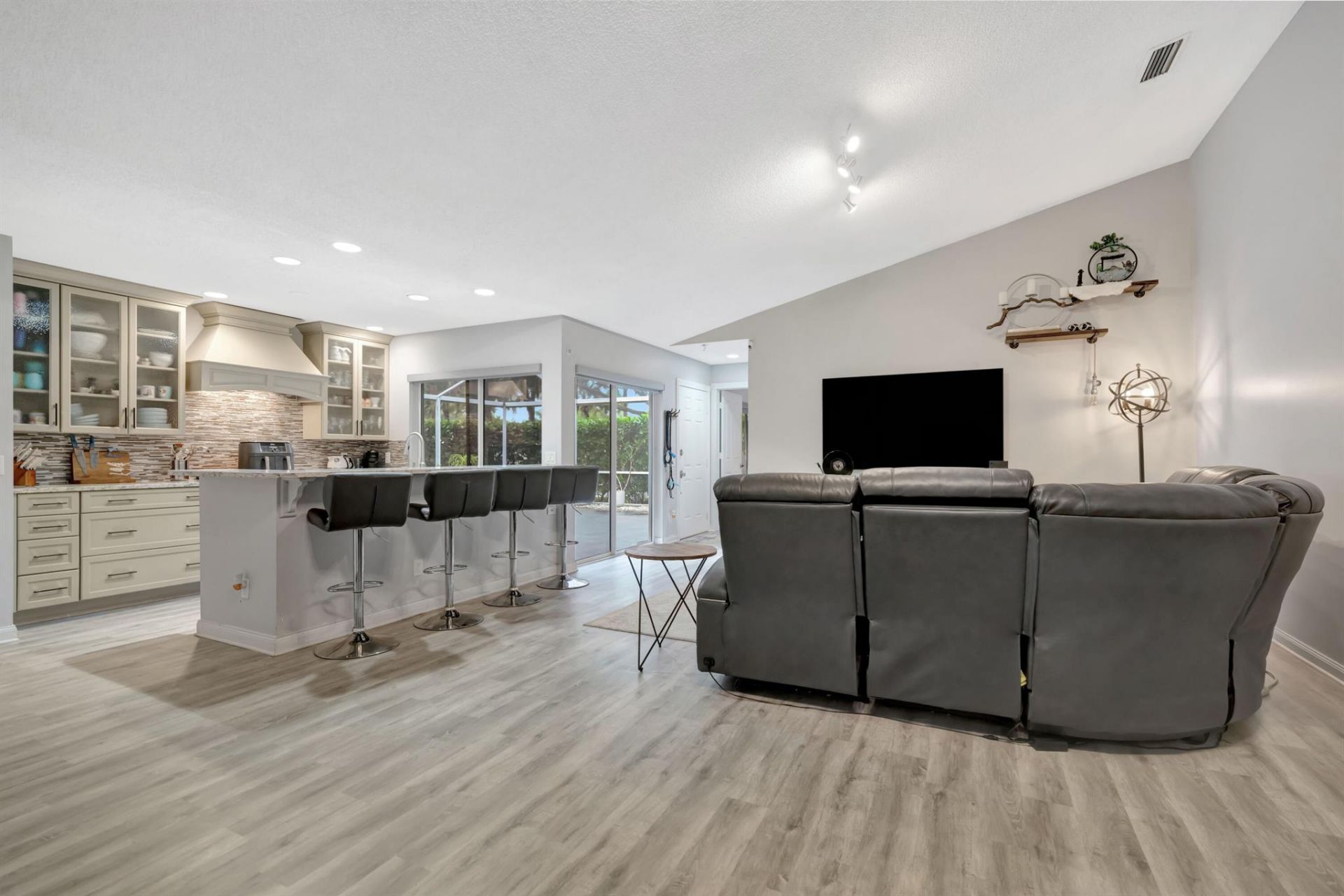 4904 Lake Catherine Drive, Palm Beach Gardens, FL 33403 Photo