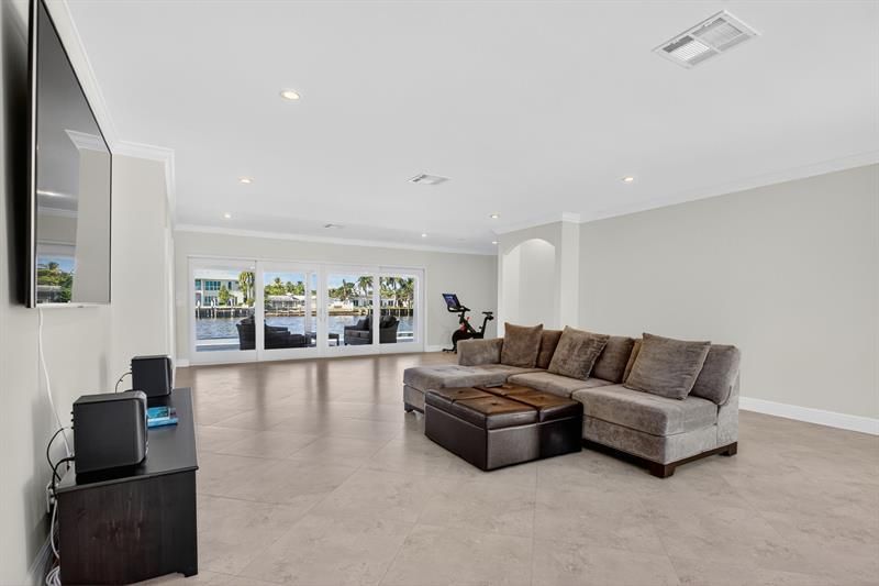 1921 W Terra Mar Drive, Lauderdale by the Sea, FL 33062 Photo