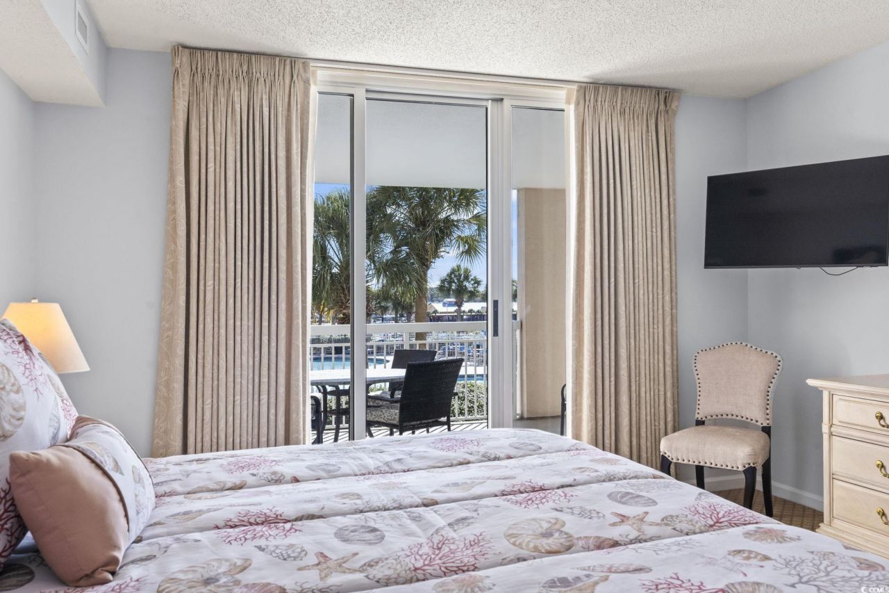 4801 Harbour Point Dr. Photo 17