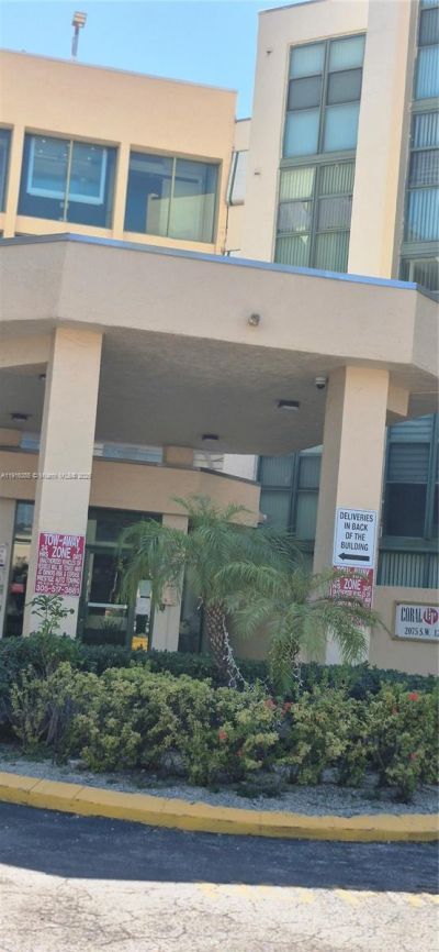 2075 SW 122nd Ave, Unit 402, Miami, FL 33175 Photo