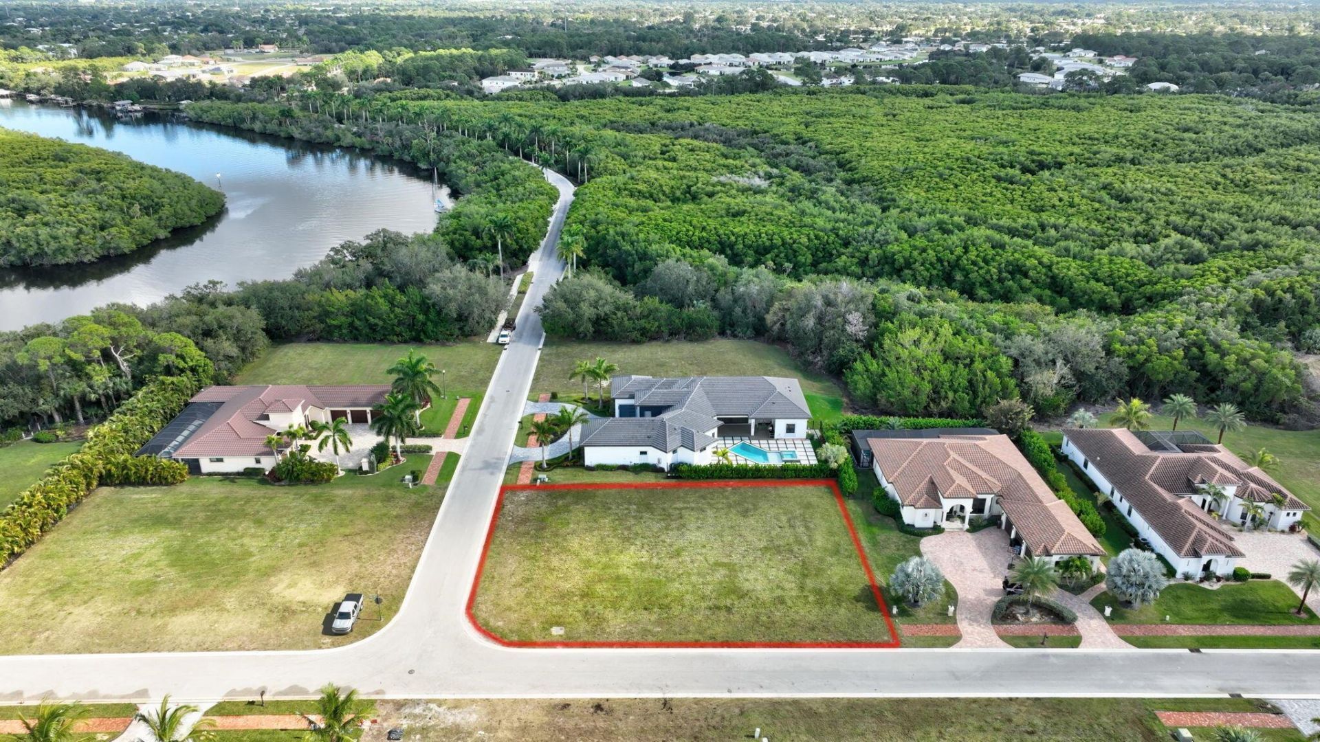 183 SE Via Terra Bella, Port Saint Lucie, FL 34952 Photo