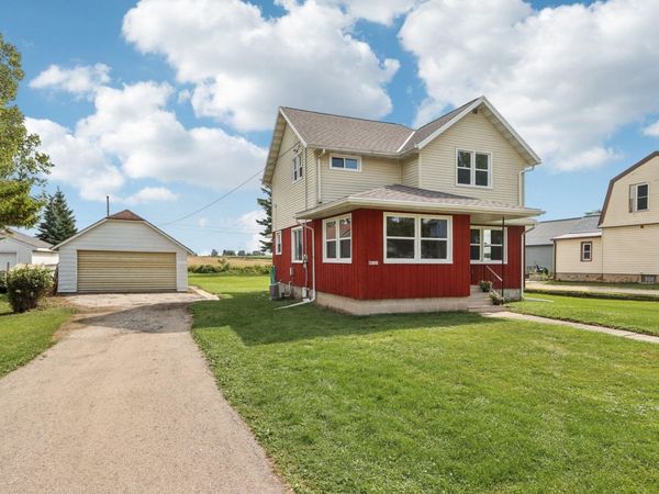 W6181 W Maple Street, Burnett, WI 53922