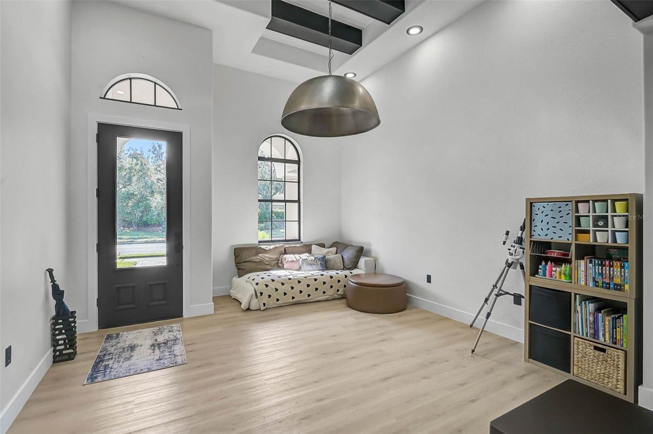 3635 80th Drive E, Sarasota, FL 34243 Photo