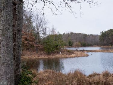 100 GATEWAY, FREDERICKSBURG, VA 22405