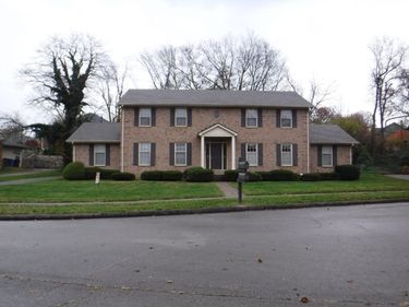 2964 Candlelight Way, Unit B, Lexington, KY 40502