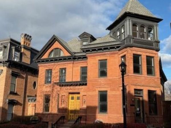 420 Warren, Hudson, NY 12534