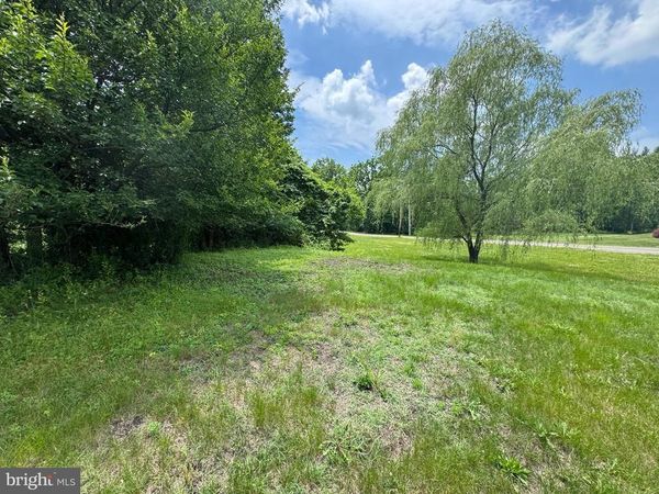 131 N MAIN STREET, DOUGLASSVILLE, PA 19518