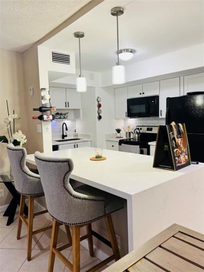 525 N Ocean Boulevard, Unit 1416, Pompano Beach, FL 33062 Photo