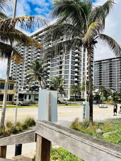 525 N Ocean Boulevard, Unit 1416, Pompano Beach, FL 33062 Photo
