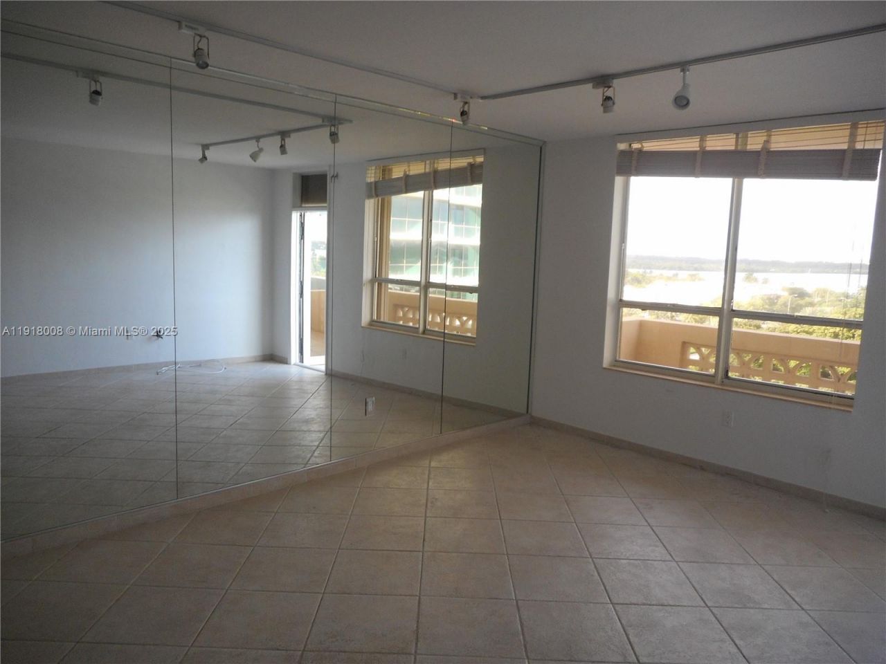 10185 Collins Ave, Unit 1002, Bal Harbour, FL 33154 Photo