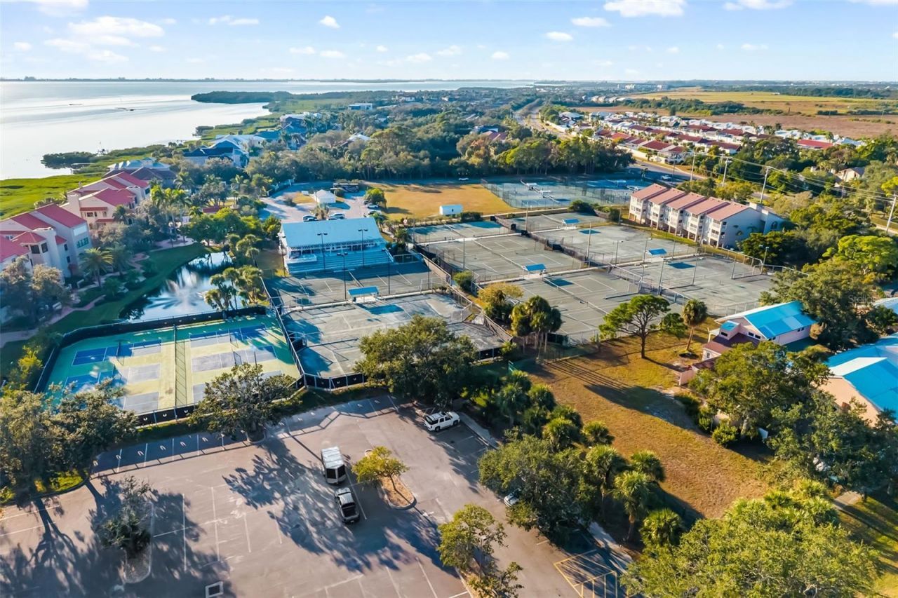 3500 El Conquistador Parkway, Unit 242, Bradenton, FL 34210 Photo