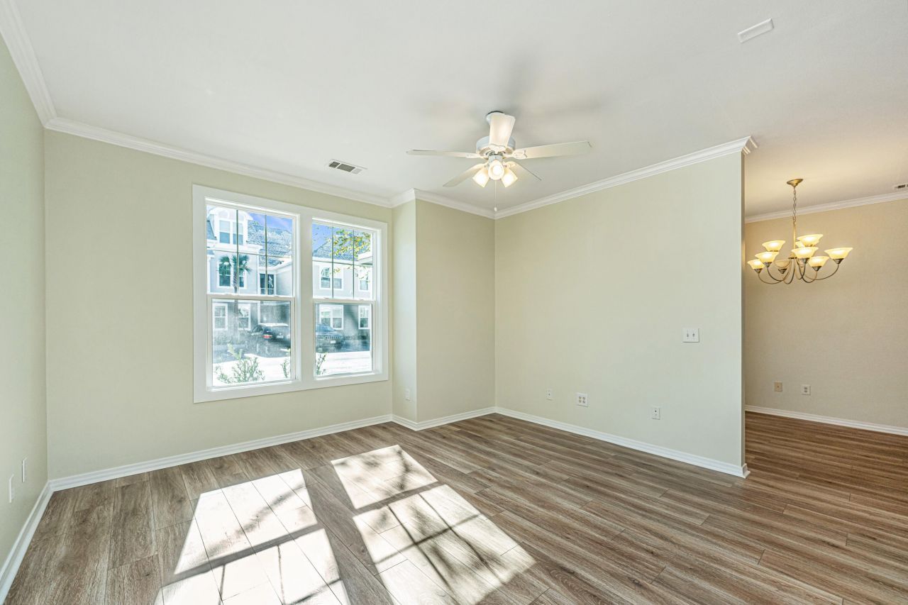 130 River Landing Drive Photo 6