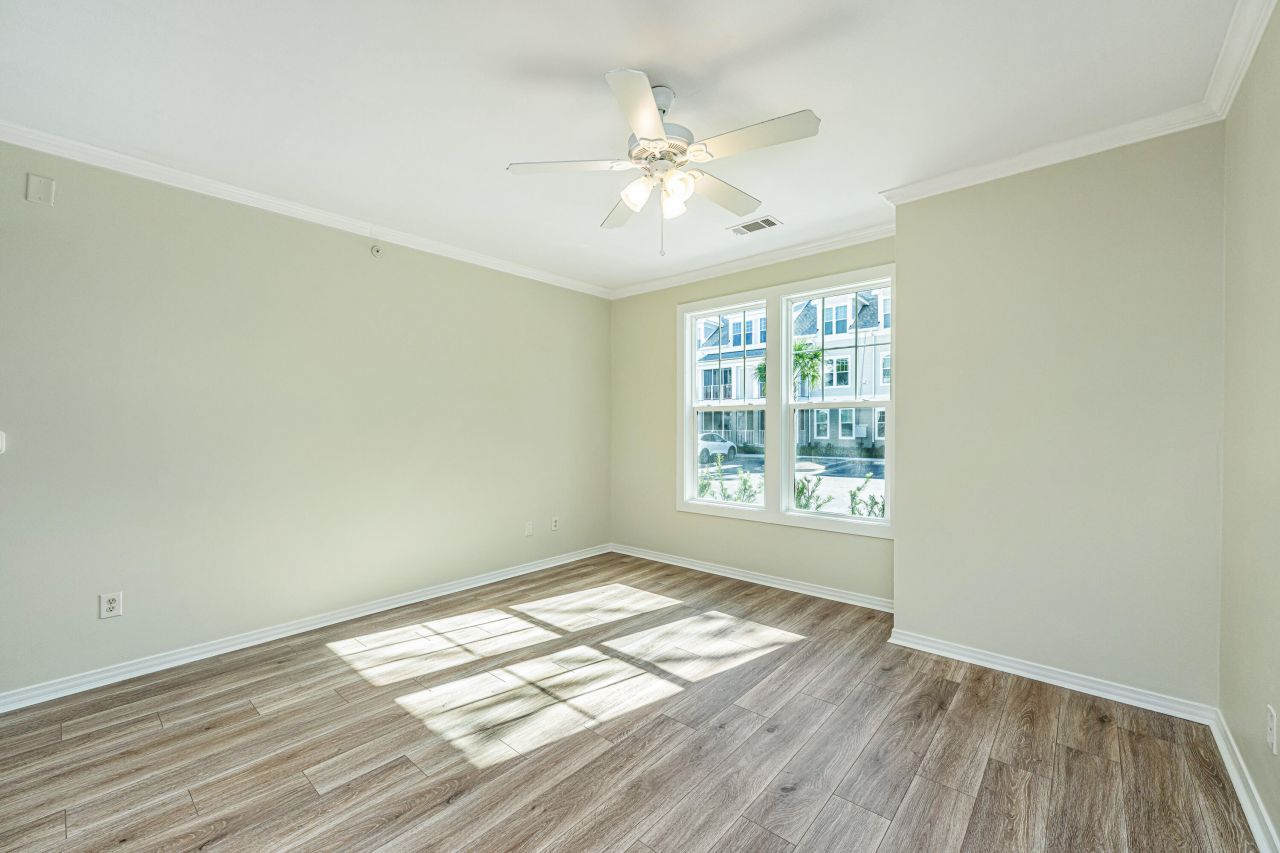 130 River Landing Drive Photo 7