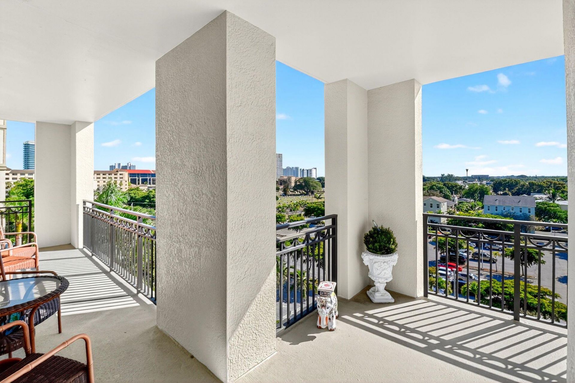 550 Okeechobee Boulevard, Unit 623, West Palm Beach, FL 33401 Photo