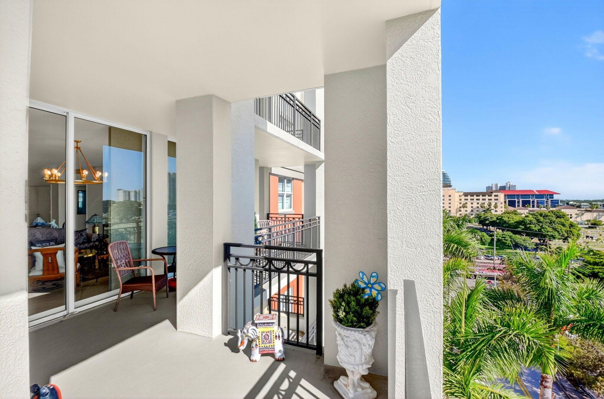 550 Okeechobee Boulevard, Unit 623, West Palm Beach, FL 33401 Photo