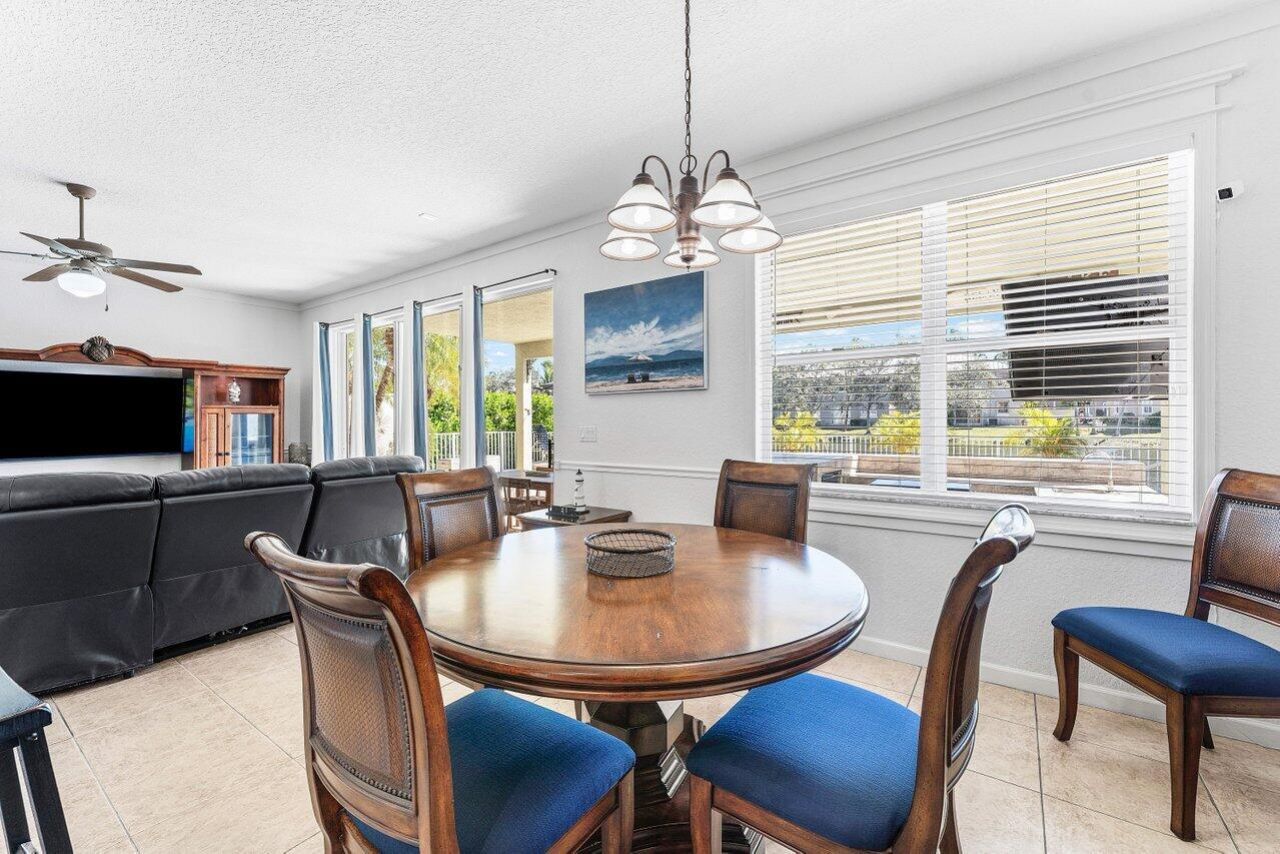 144 Kensington Way, Royal Palm Beach, FL 33414 Photo