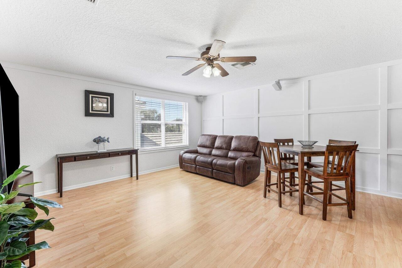 144 Kensington Way, Royal Palm Beach, FL 33414 Photo