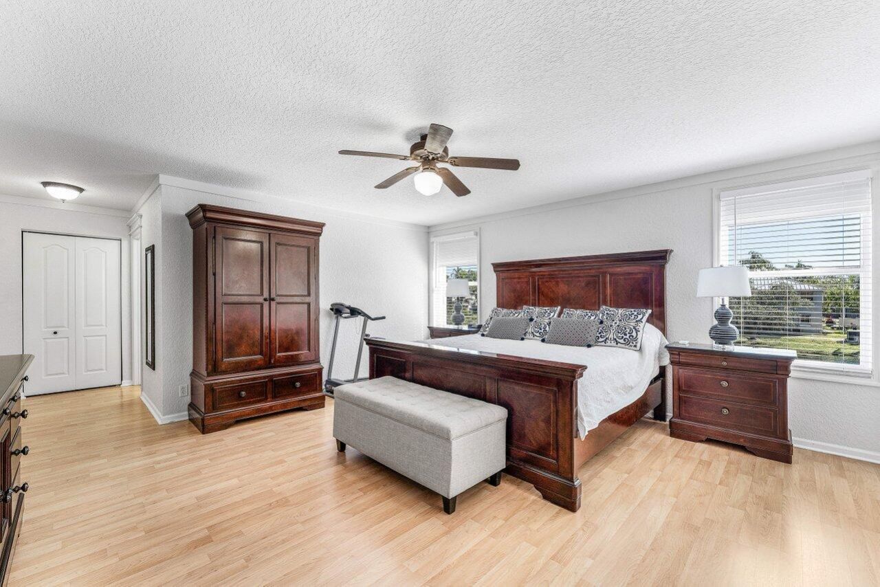 144 Kensington Way, Royal Palm Beach, FL 33414 Photo