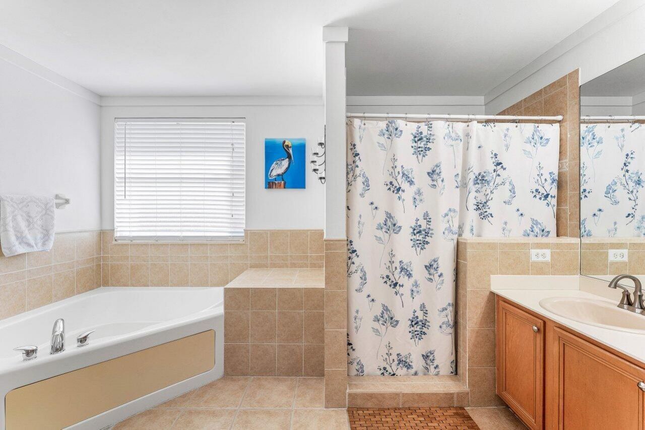 144 Kensington Way, Royal Palm Beach, FL 33414 Photo