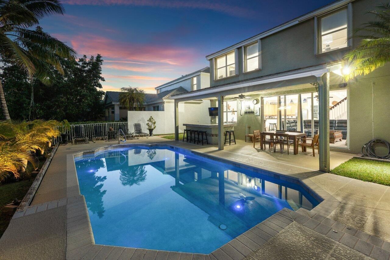 144 Kensington Way, Royal Palm Beach, FL 33414 Photo