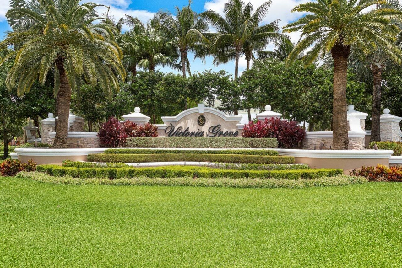 144 Kensington Way, Royal Palm Beach, FL 33414 Photo