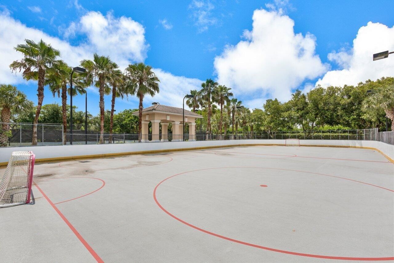 144 Kensington Way, Royal Palm Beach, FL 33414 Photo