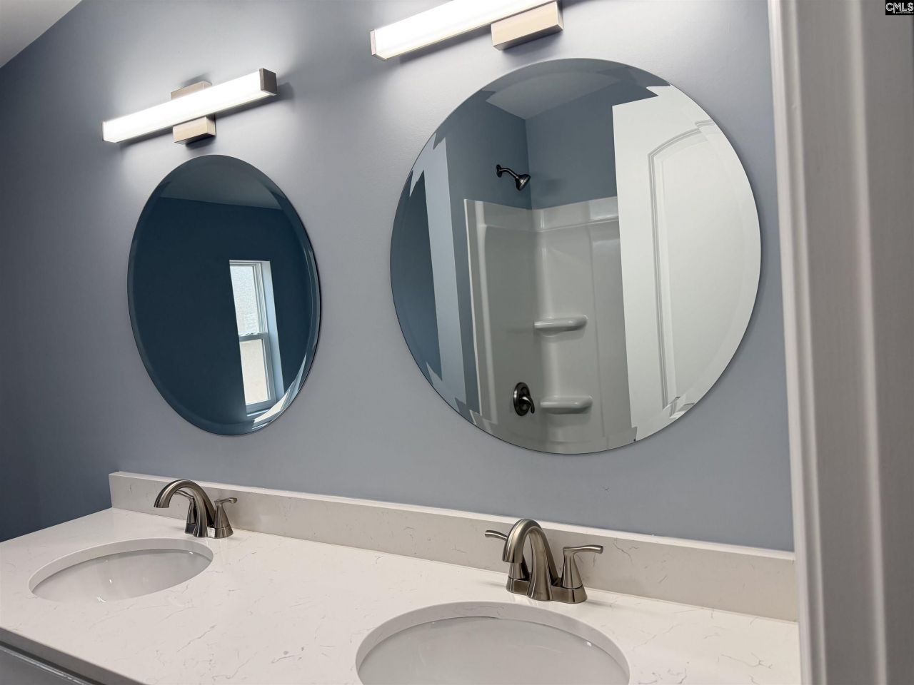 154 Kyle Road Photo 16