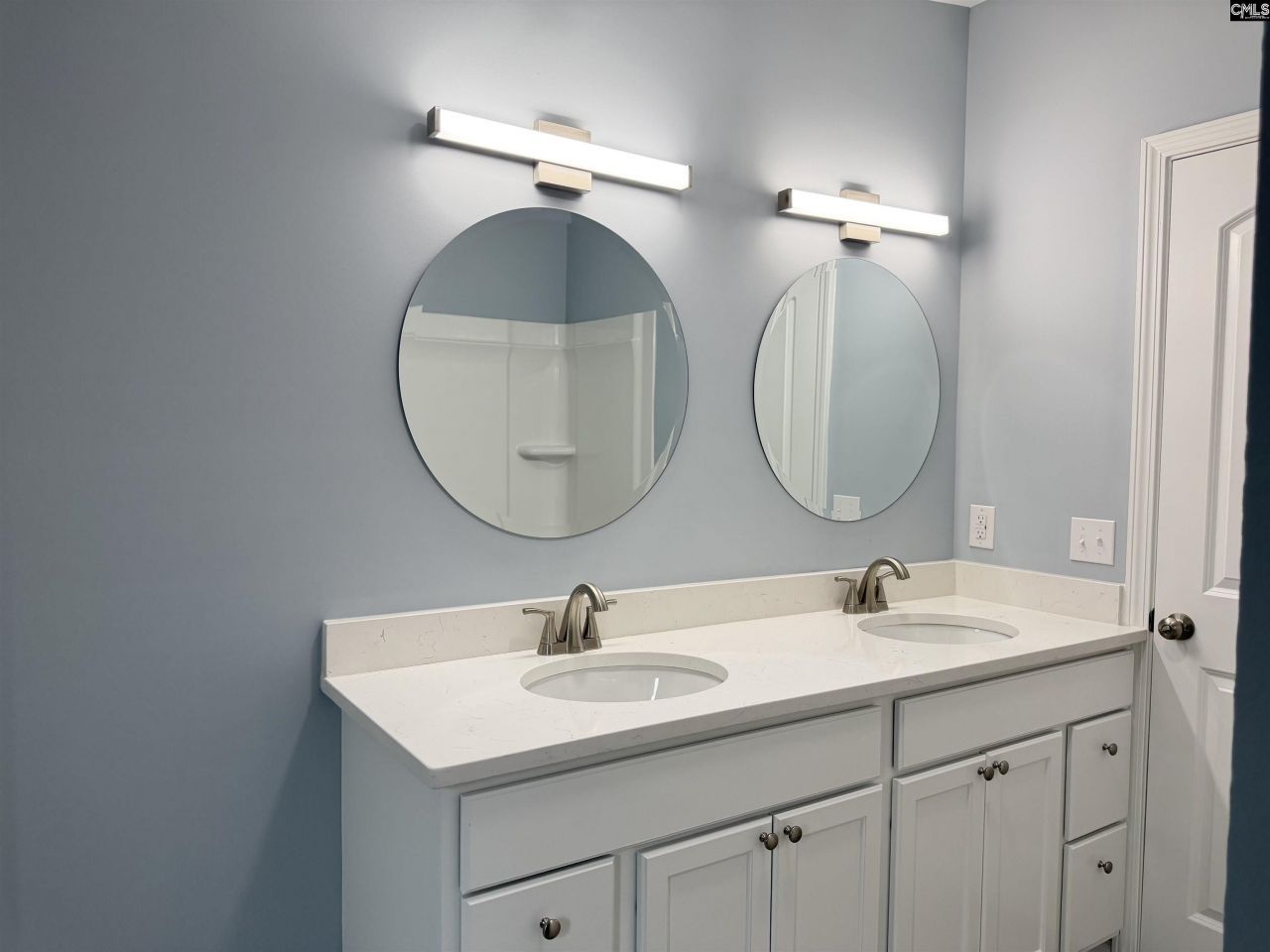 154 Kyle Road Photo 22