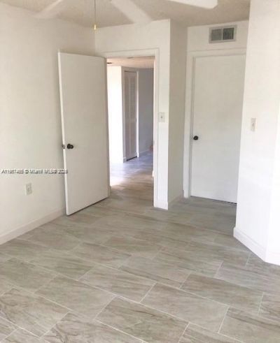 22102 Glenmoor Dr, Unit 102, West Palm Beach, FL 33409 Photo