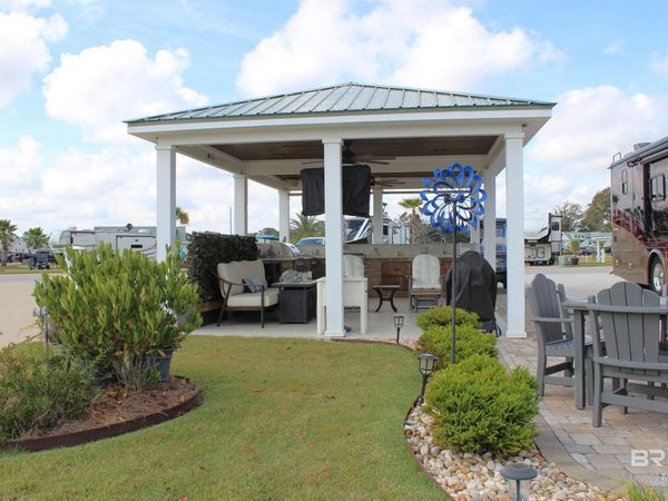 28238 Migratory Way, Elberta, AL 36530