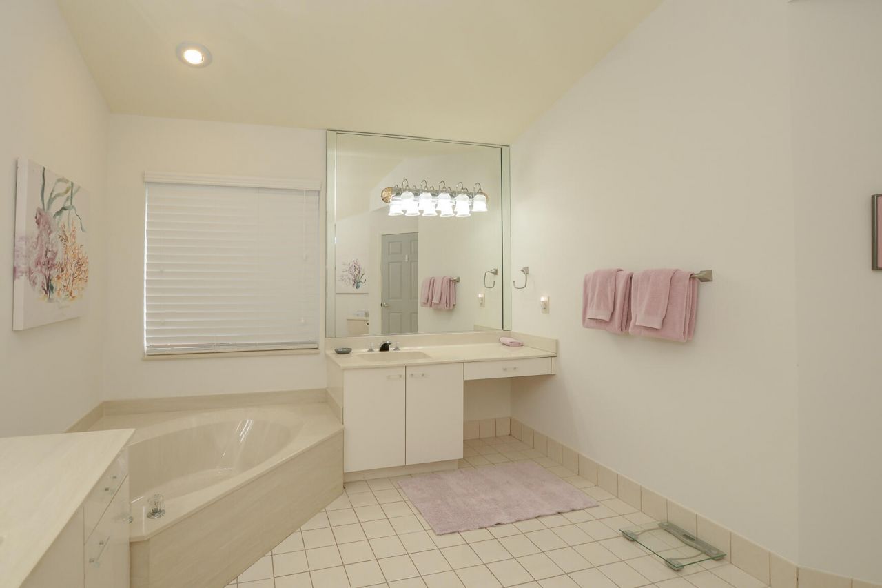 1414 SW Osprey Cove, Port Saint Lucie, FL 34986 Photo