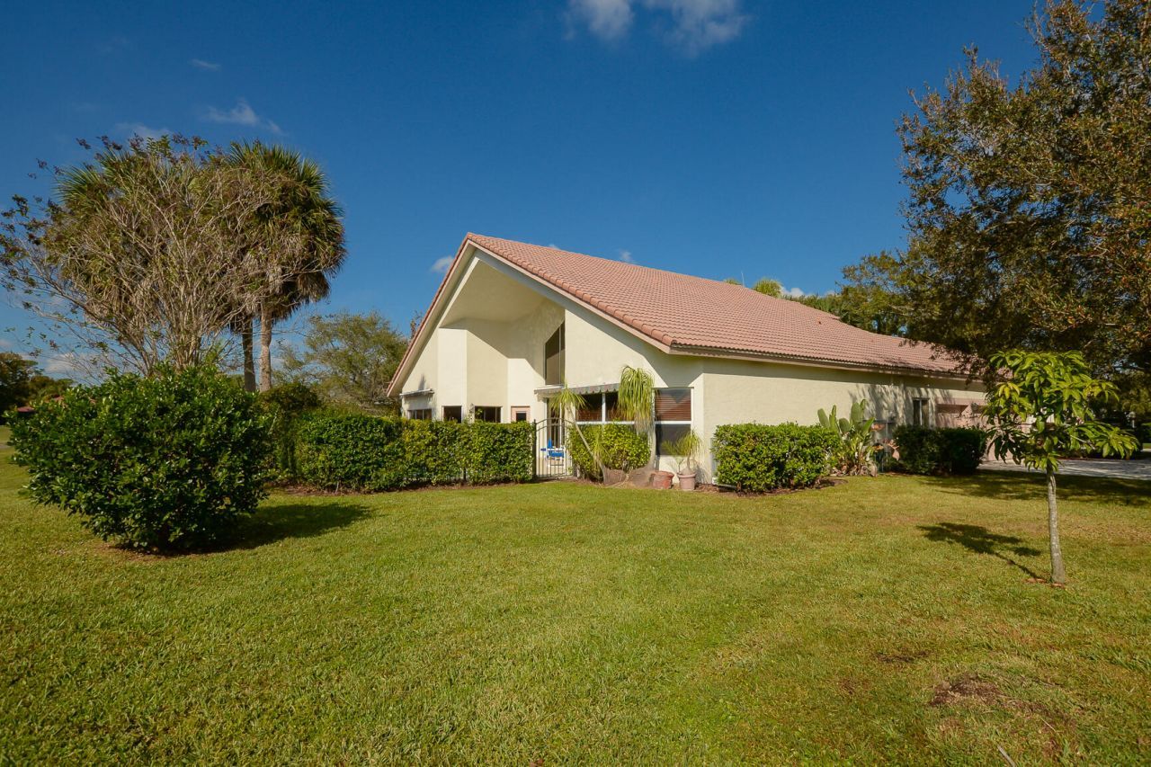 1414 SW Osprey Cove, Port Saint Lucie, FL 34986 Photo