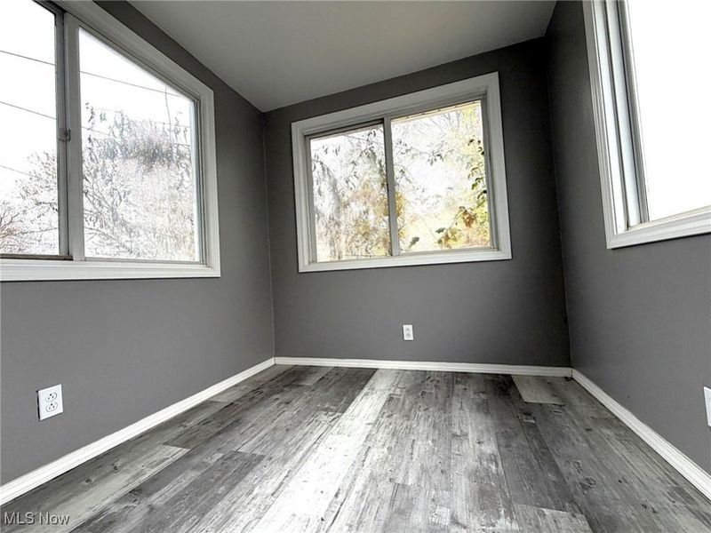 17312 Glendale Avenue, Cleveland, OH 44128 Photo 12