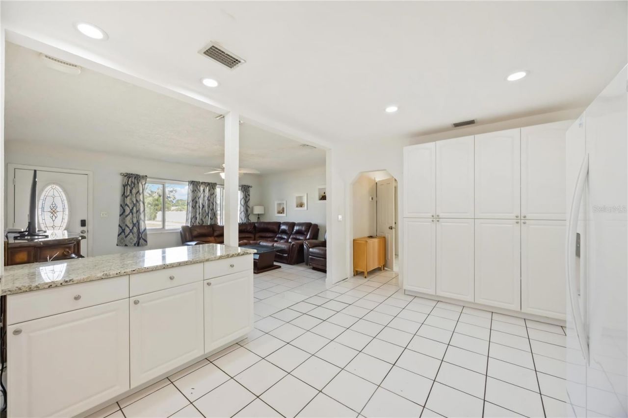 2811 17th Avenue W, Bradenton, FL 34205 Photo